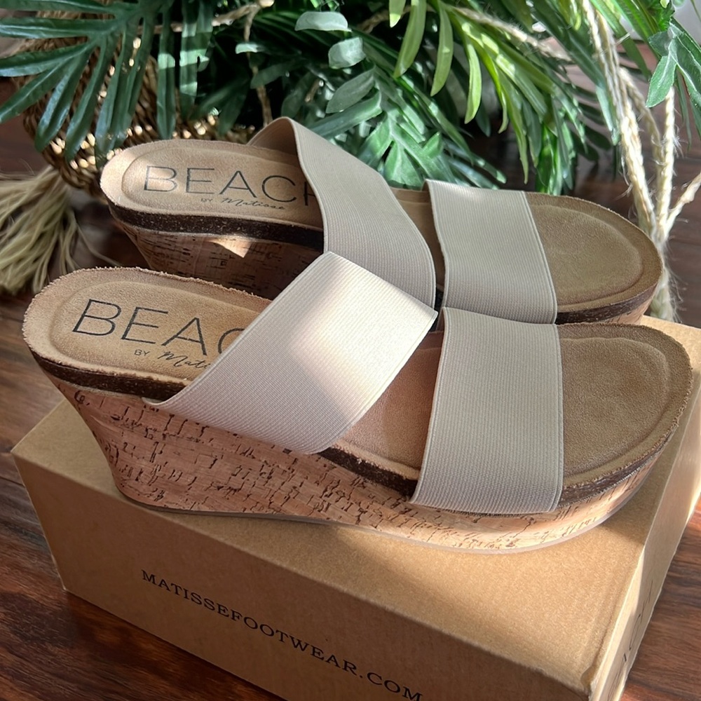 Beach by Matisse Suede Lined Nude Wedge Heel